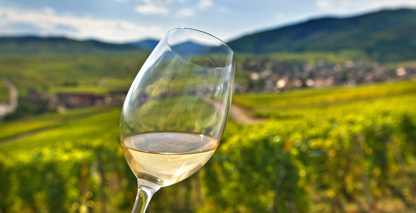 1400-POI-Loire-Valley-France-Wine-Glass.imgcache.rev83386dd36c27d8fb7d7f501b16ba11ff.web